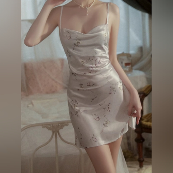 Floral Lingerie, Nightgown - brand new - Picture 2 of 2